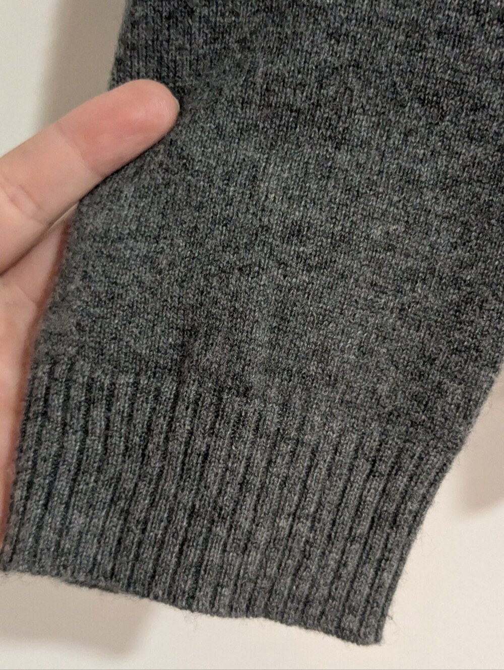 MILLY 'Chic' Crewneck Cashmere Sweater - Picture 6 of 8